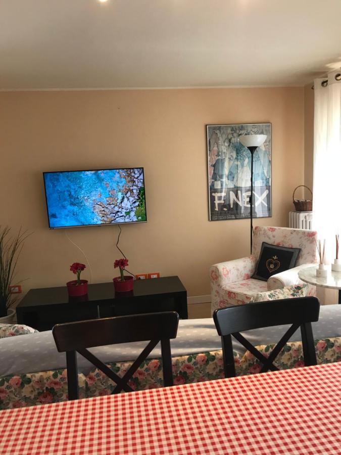 Edelweiss29 Apartment อาออสตา ภายนอก รูปภาพ
